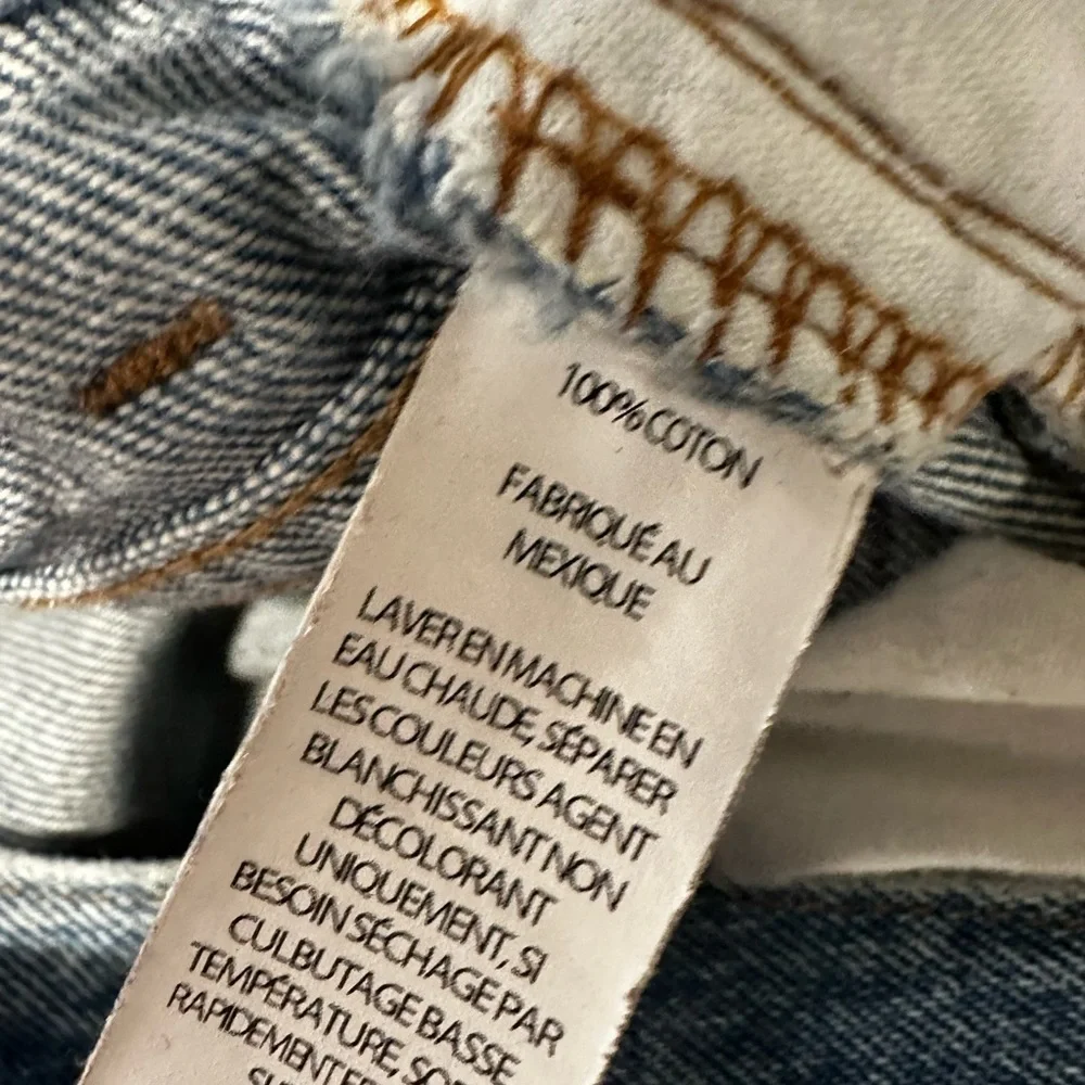 LL Bean Relaxed Fit Baggy Medium Wash Blue Denim Jeans Mens 36x32 Cotton.